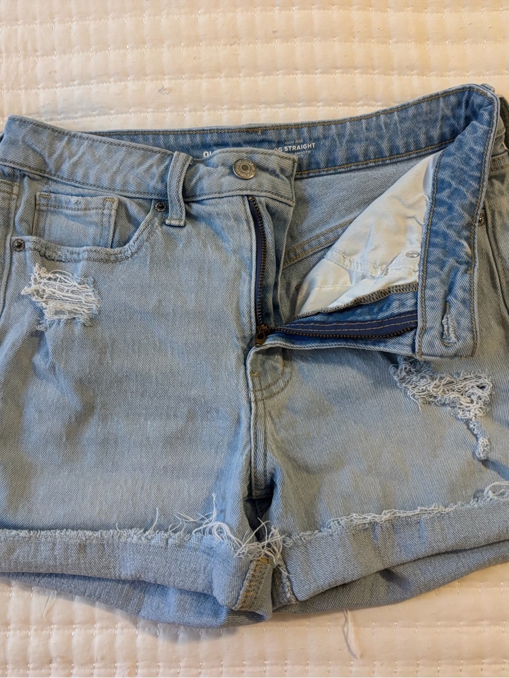 Women’s Old Navy Light Blue Straight Jeans